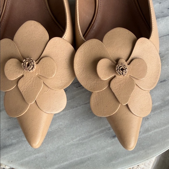 MAEVE BY ANTHROPOLOGIE

Maeve Floral Slingback kitten Heels - Picture 2 of 7